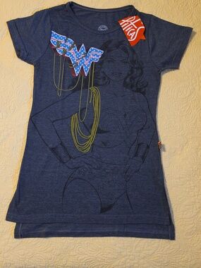 DC Comics Wonder Woman Graphic Tee